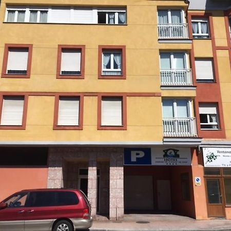 Apartamento Delia Onís Exterior foto