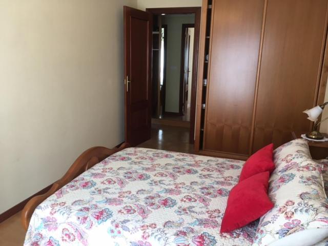Apartamento Delia Onís Exterior foto